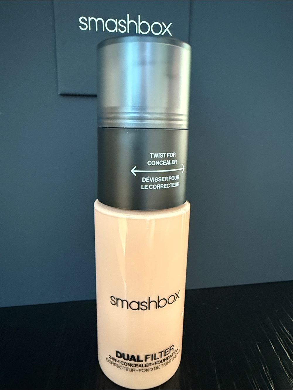 Smashbox Dual Filter 2-in-1 Longwearing Concealer Foundation Light 7 Neutral NEW